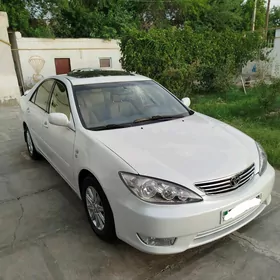 Toyota Camry 2003