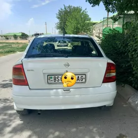 Opel Astra 2002