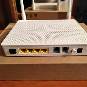 Huawei HG8245H5 router роутер