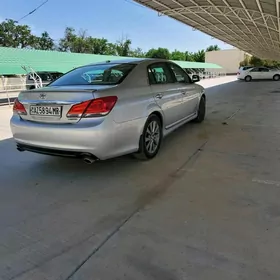 Toyota Avalon 2011