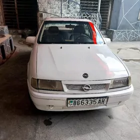 Opel Vectra 1990