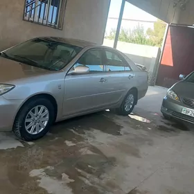 Toyota Camry 2005