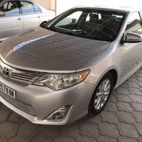 Toyota Camry 2012