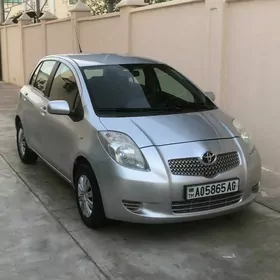 Toyota Yaris 2008