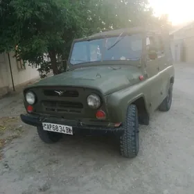 UAZ 469 1986