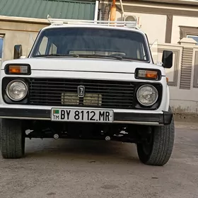 Lada Niva 1981