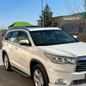 Toyota Highlander 2016