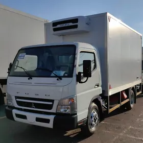 Mitsubishi Canter 2024