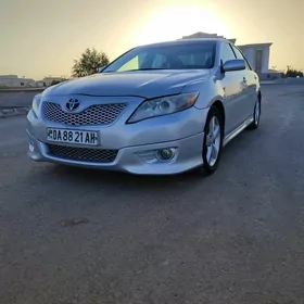 Toyota Camry 2010