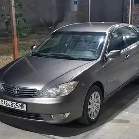 Toyota Camry 2005