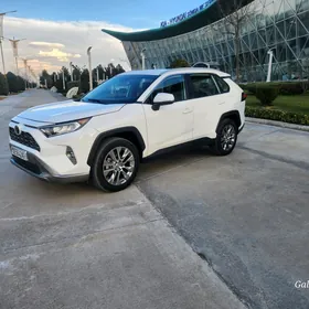 Toyota RAV4 2020