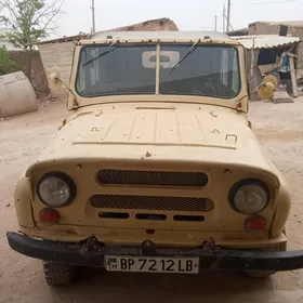 UAZ 469 1995