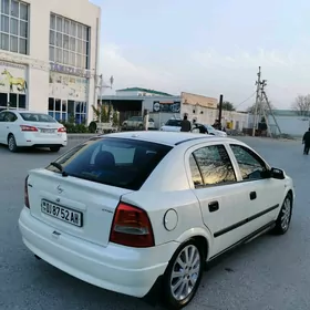 Opel Astra 2001