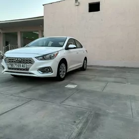 Hyundai Accent 2020