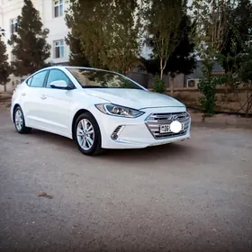 Hyundai Elantra 2018