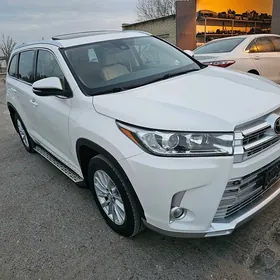 Toyota Highlander 2019