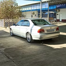 BMW 540 2001