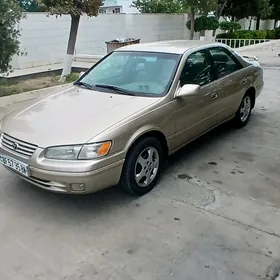 Toyota Camry 1998