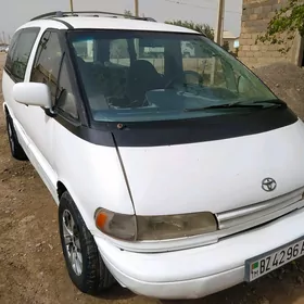 Toyota Previa 1993