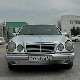Mercedes-Benz E320 1998