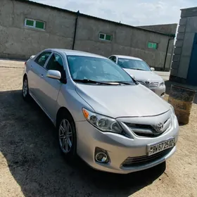 Toyota Corolla 2013