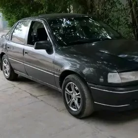 Opel Vectra 1990