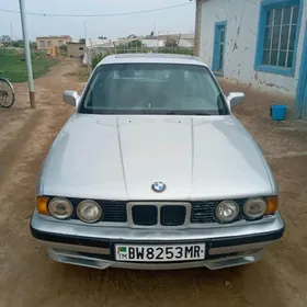 BMW 525 1989