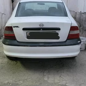 Opel Vectra 1998