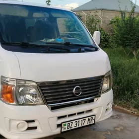 Toyota Hiace 2010