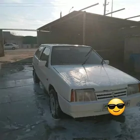 Lada 2108 1990