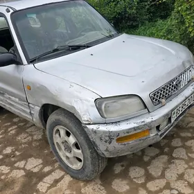 Toyota RAV4 1996