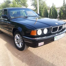 BMW 730 1990