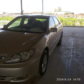 Toyota Camry 2003