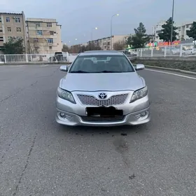 Toyota Camry 2011