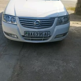 Nissan Sunny 2011