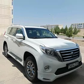 Toyota Land Cruiser Prado 2010