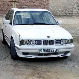 BMW 525 1992