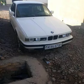 BMW 520 1990