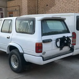 Toyota 4Runner 1995