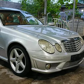 Mercedes-Benz C320 2004