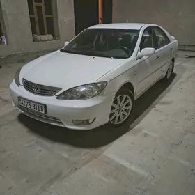 Toyota Camry 2005