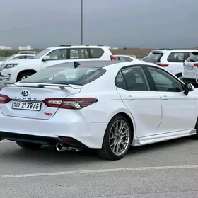 Toyota Camry 2023