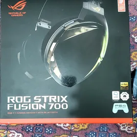 ASUS ROG STRIX FUSION 700