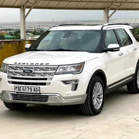 Ford Explorer 2018