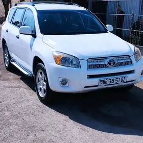 Toyota RAV4 2012