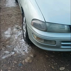 Toyota Carina 1993