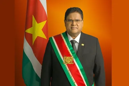 Serdar Berdimuhamedow Surinam Respublikasynyň Prezidentini gutlady