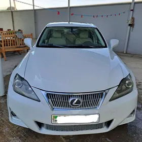 Lexus IS 250 2011