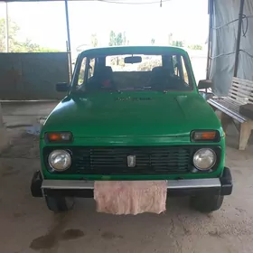 Lada Niva 1984