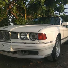 BMW 7 Series 1991